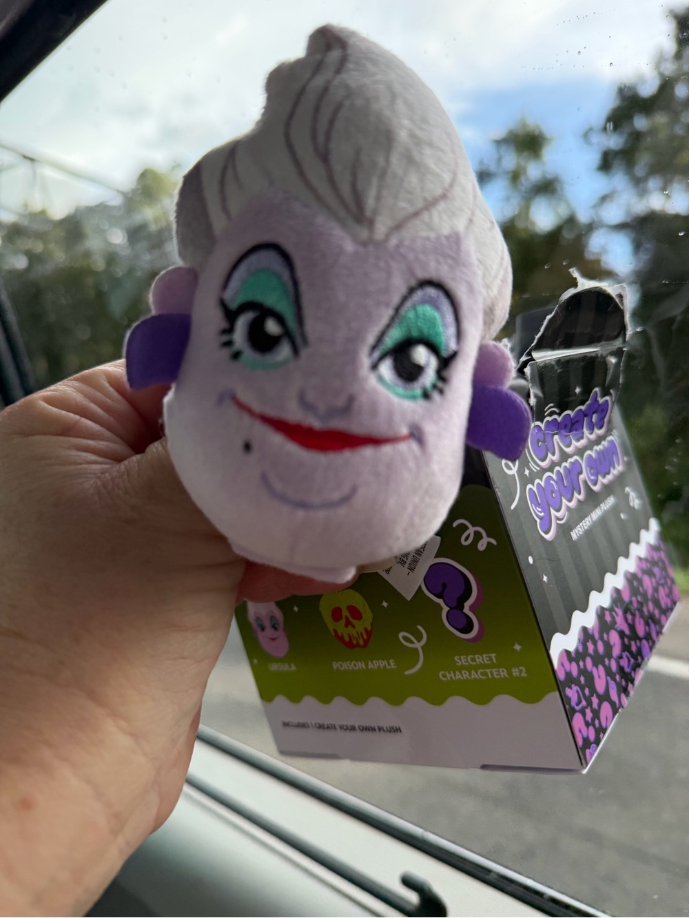 Disney Parks Create Your Own Headband Villain Mystery Plush Ursula Halloween NEW